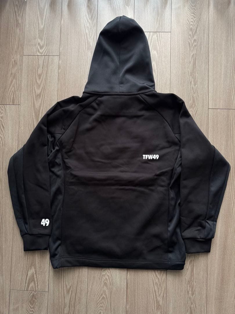 新品未使用　TFW49 パーカー　フーディー　サイズL