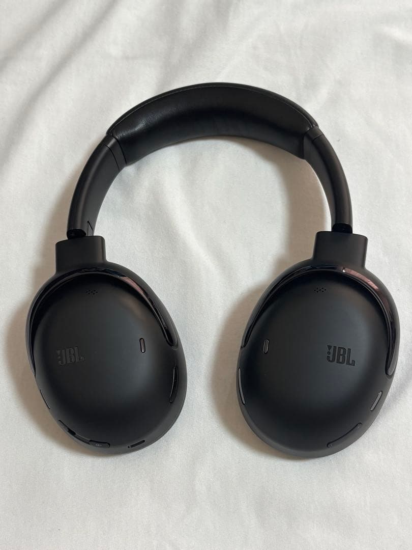 ヘッドホン JBL TOUR ONE M3