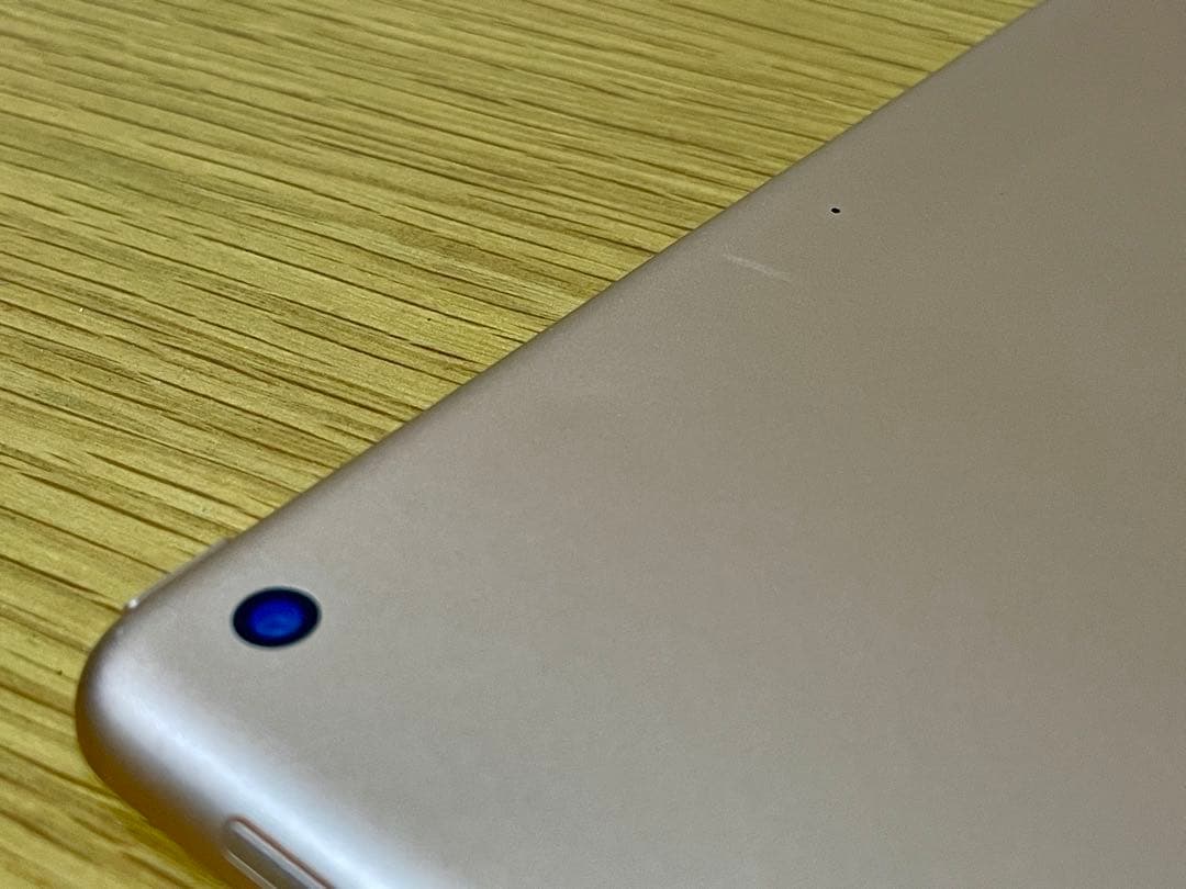 iPad 第6世代 32GB ＋ Apple Pencil（箱付き）＋オマケ