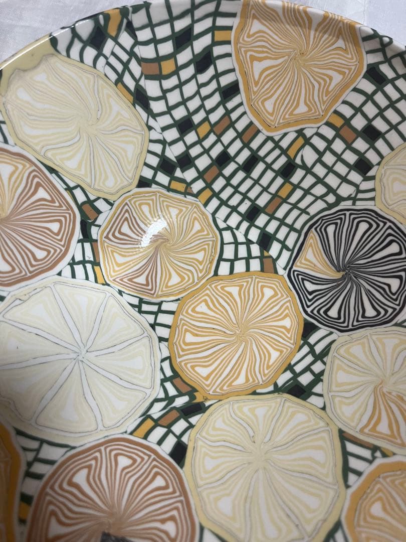 もも　ハラダマホ／練り上げ／ミカン模様の陶器製ボウル