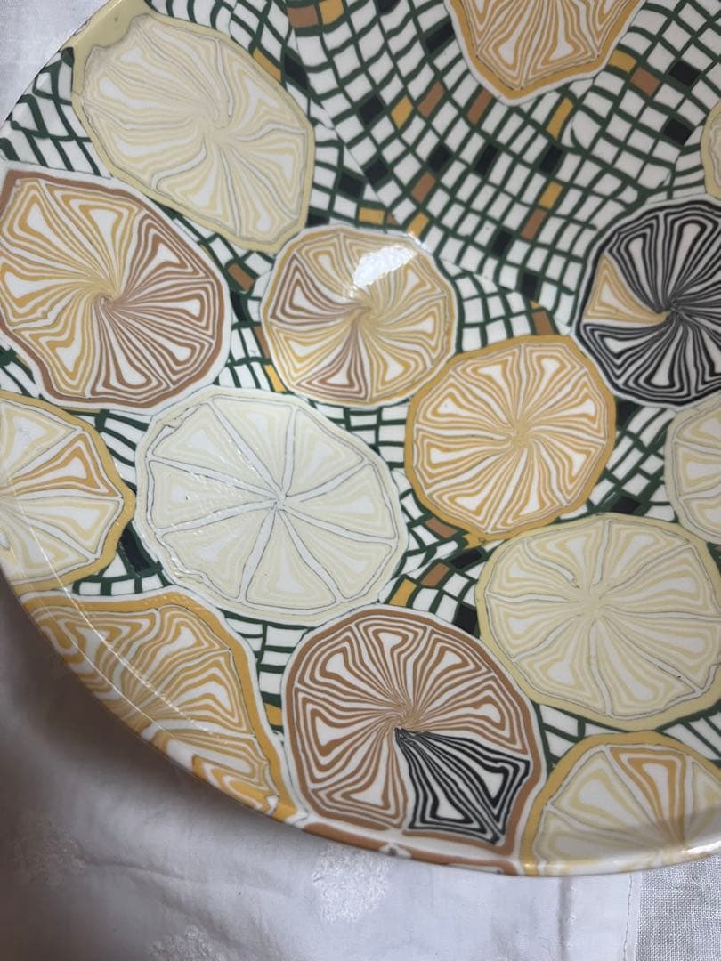 もも　ハラダマホ／練り上げ／ミカン模様の陶器製ボウル