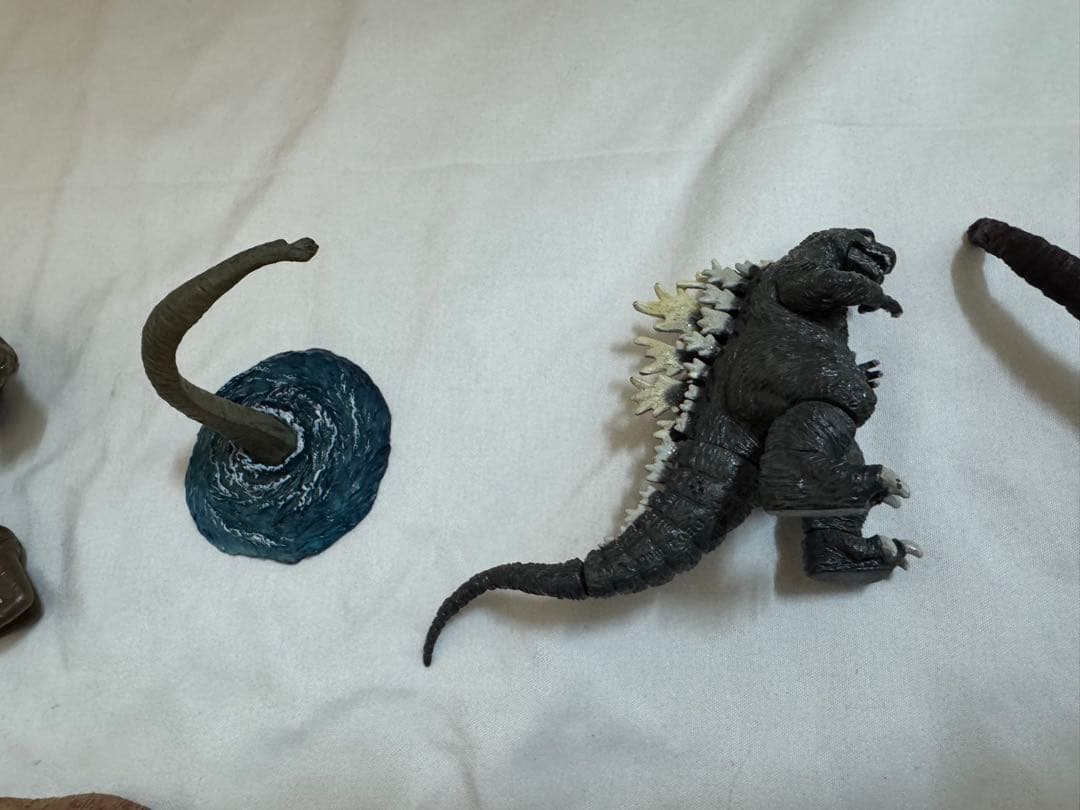 HGゴジラ　食玩ガチャ等トレーディングフィギュア　まとめ売り　シンゴジラ　バトラ