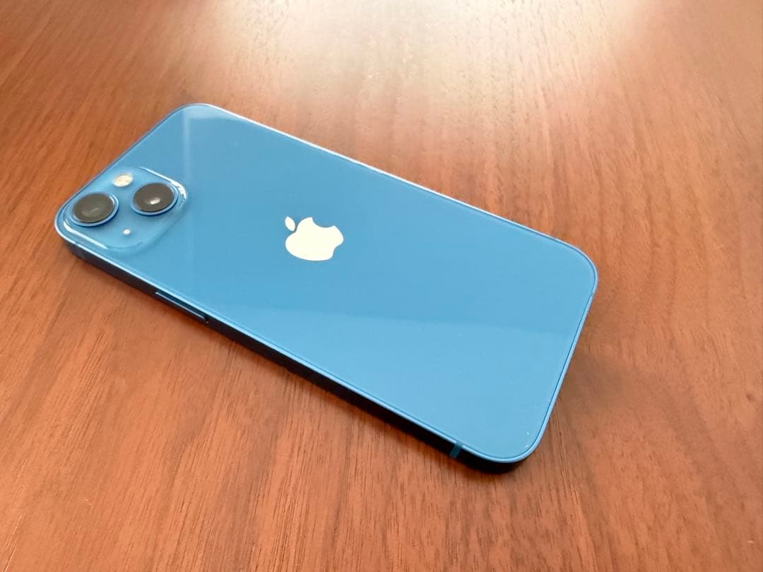 iPhone13 SIMフリー 512GB 箱＆Lightningケーブル付き