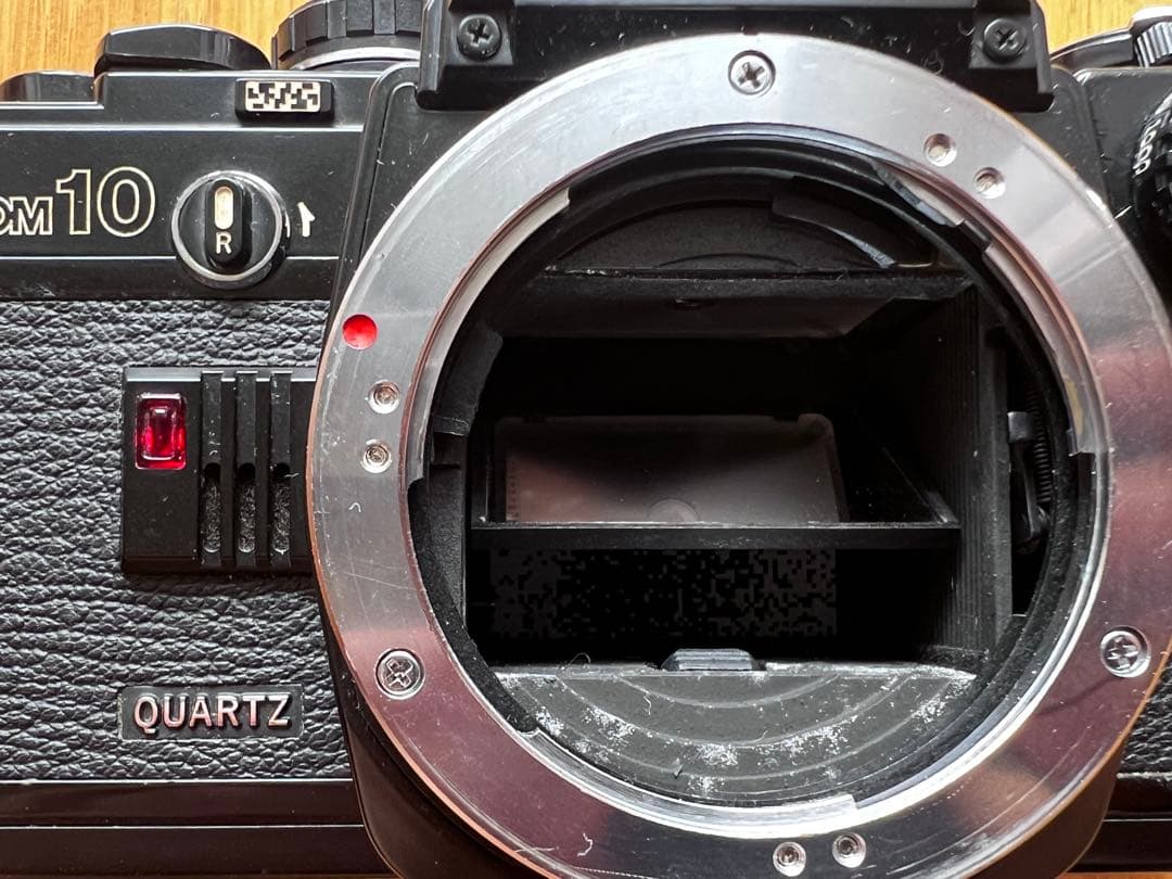 OLYMPUS オリンパス OM10 ブラックボディ（美品）