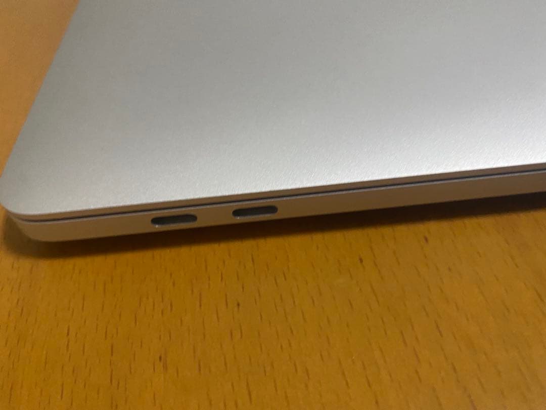 MacBook Pro 13インチ 2020 Core i5 16GB