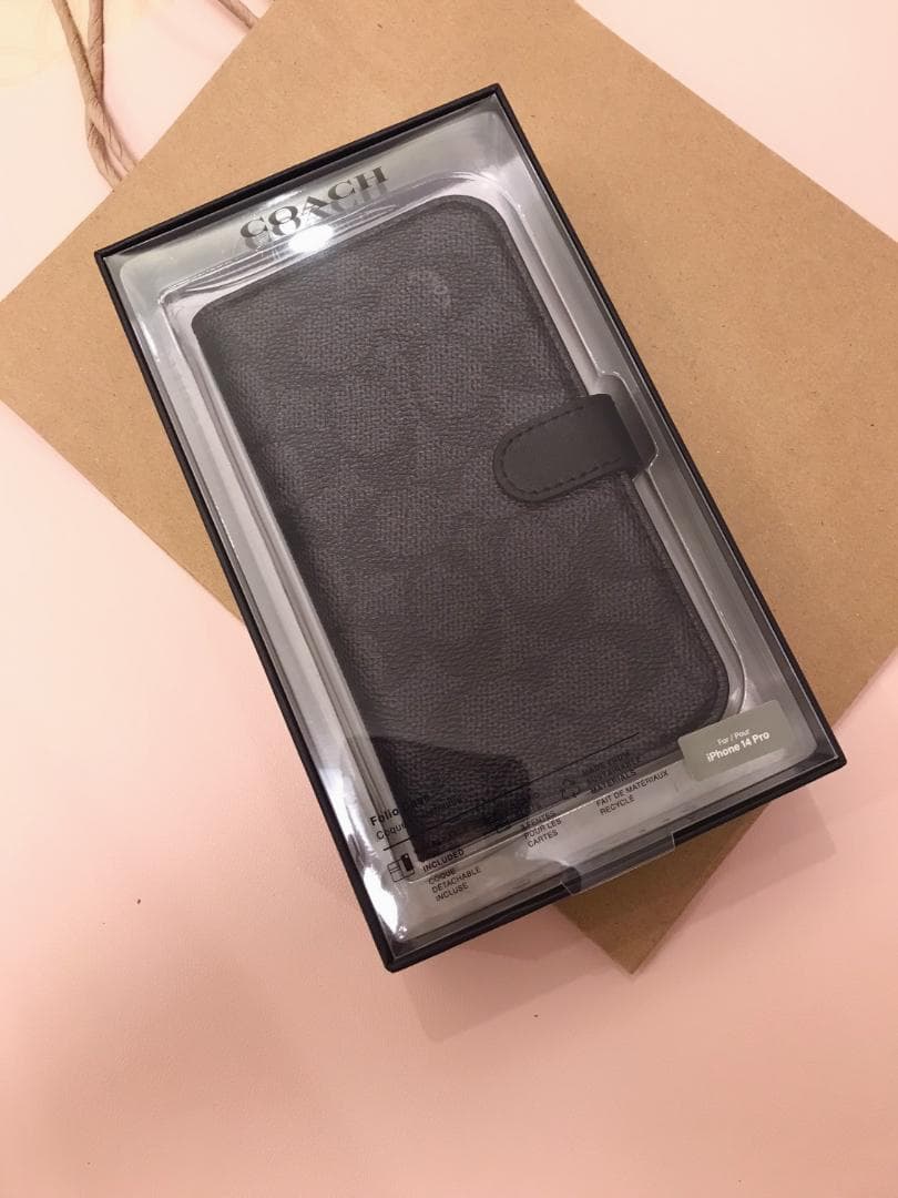 新品 coach IPHONE 14 PRO フォリオ シグネチャー キャンバス