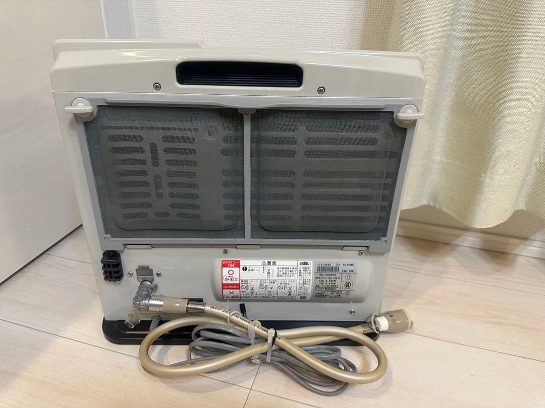 20年製 リンナイ RC-N206E 都市ガス用ファンヒーター ホース付き