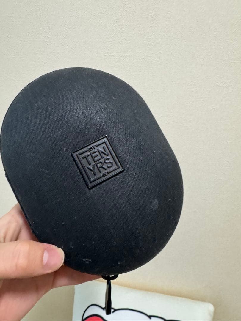 Beats ワイヤレスヘッドホン ブラック/レッド ケース付き