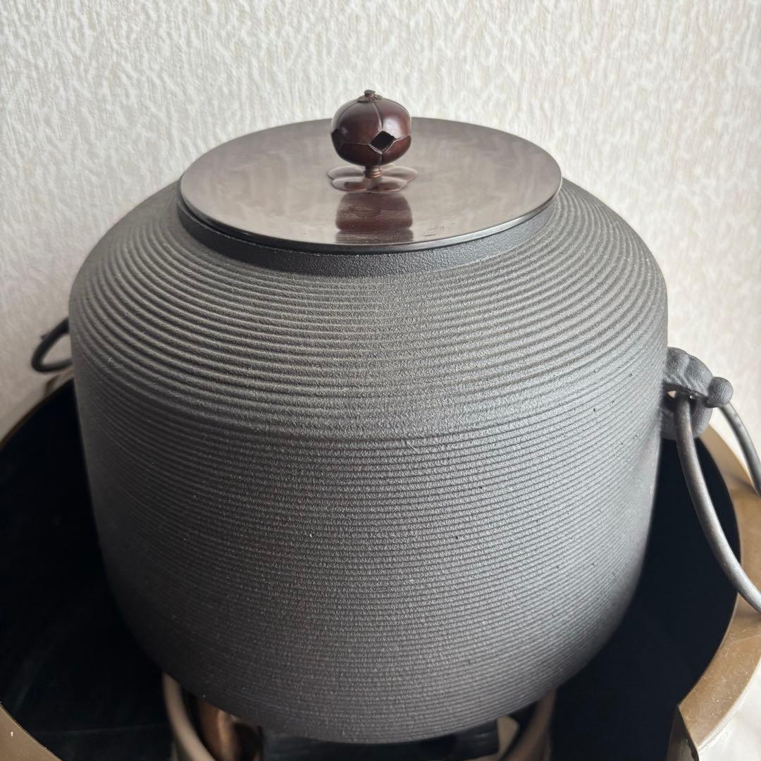 電気風炉野々田式　「面取風炉　合金製」「風炉用炭型電熱器」 「糸目尻張釜」セット