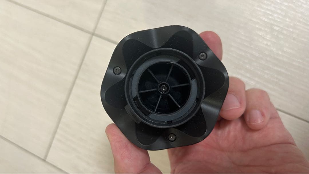 ダイソン　ヘアドライヤー　HD17