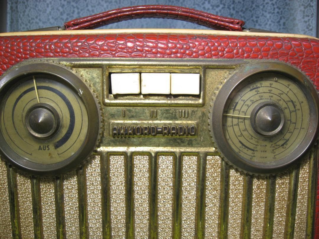 【超レア】ドイツ AKKORD Pinguin 55 UKW 7球真空管ラジオ