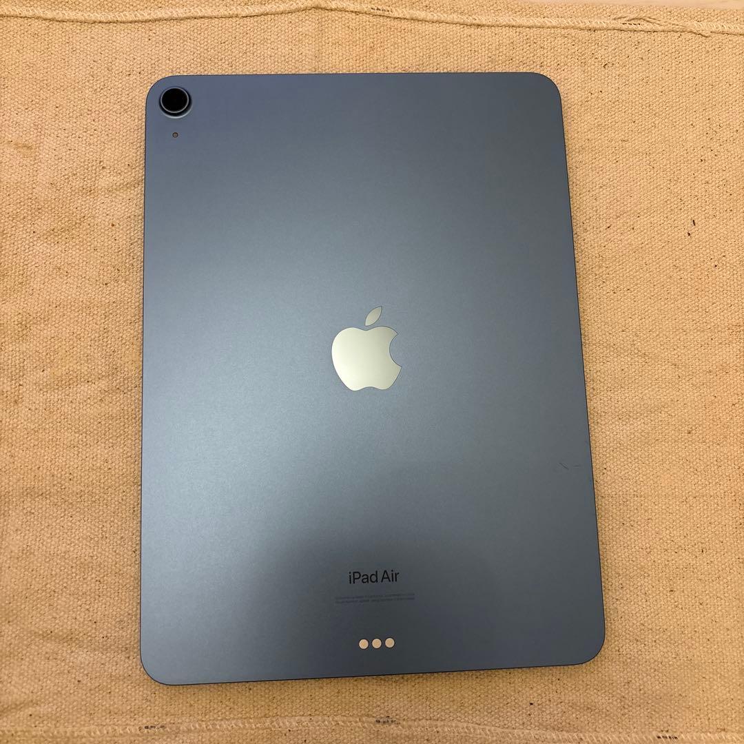 【美品】iPad Air 10.9インチ Wi-Fi 64GB MM9E3J/A