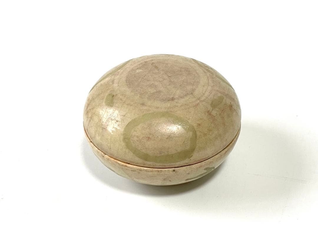 骨董　アンティーク　呉須赤絵　古赤絵　赤絵香合　香合　合子　蓋物　発掘品