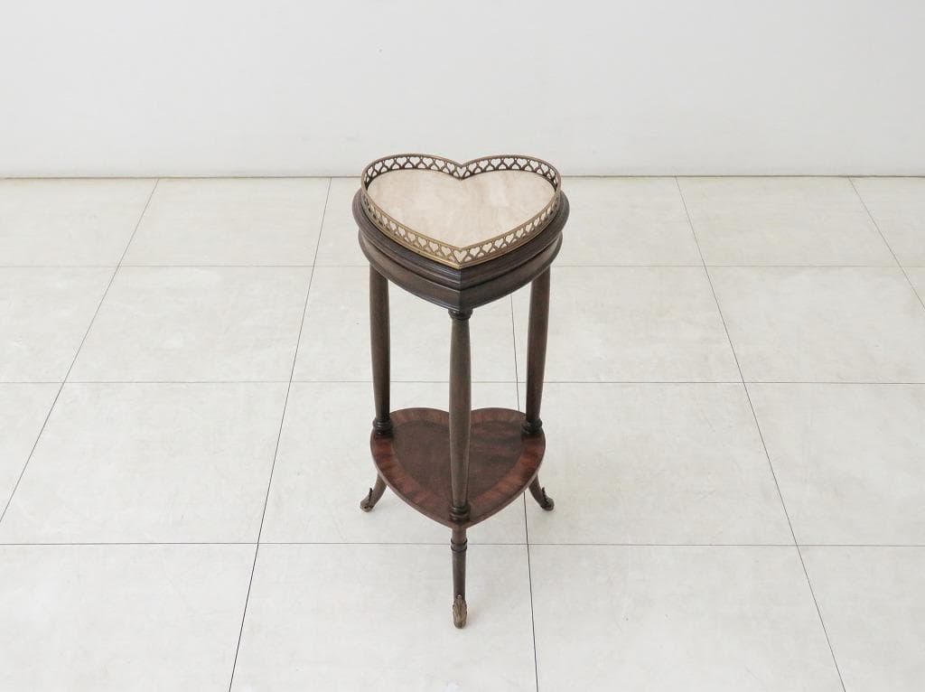 besu様 英国 メートランドスミス ハートテーブル■172,700円■西村貿易