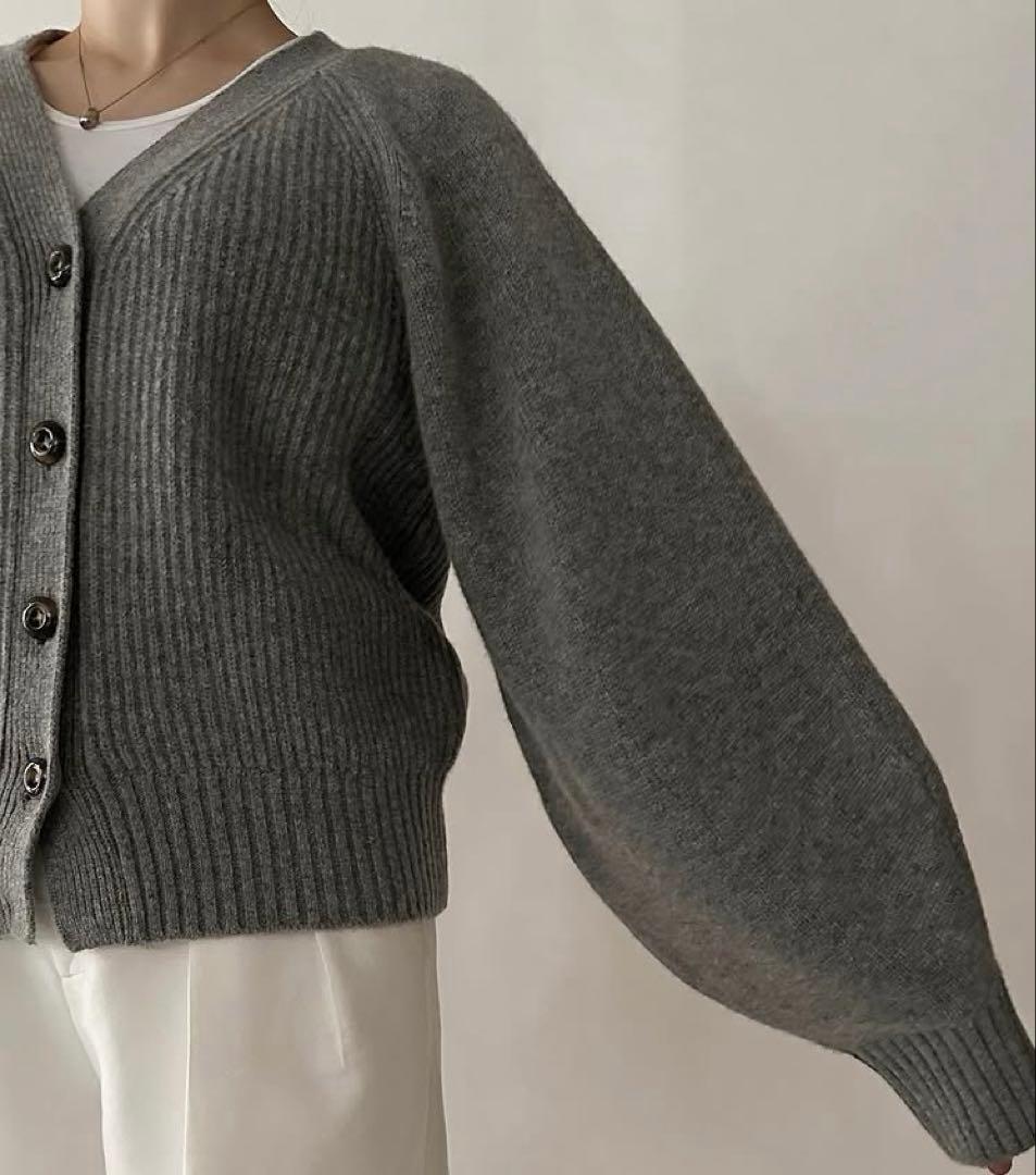 YONFA ウールVネックカーディガン (gray)