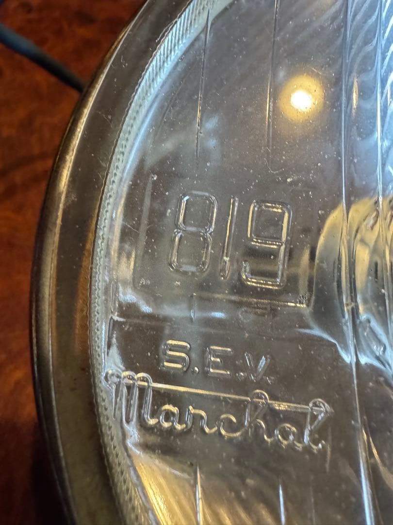 旧車にマーシャルヘッドライト819 長期保管品　ジャンクとして