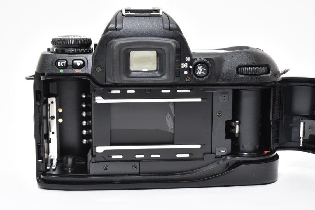 超美品 NIKON F80 箱付 ニコン フィルムカメラ 加水分解なし H159