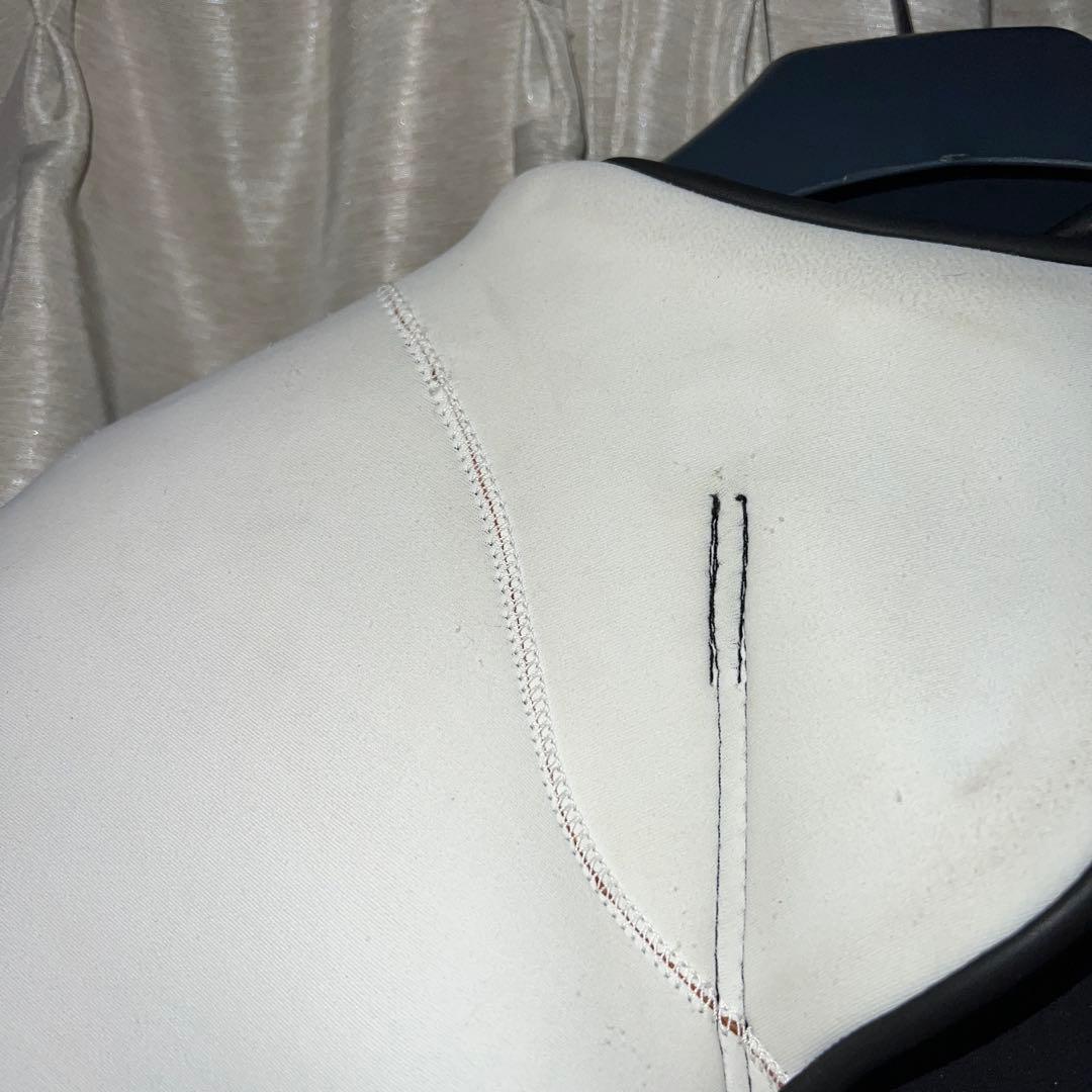 BASE シーガルウェットスーツ 黒/白