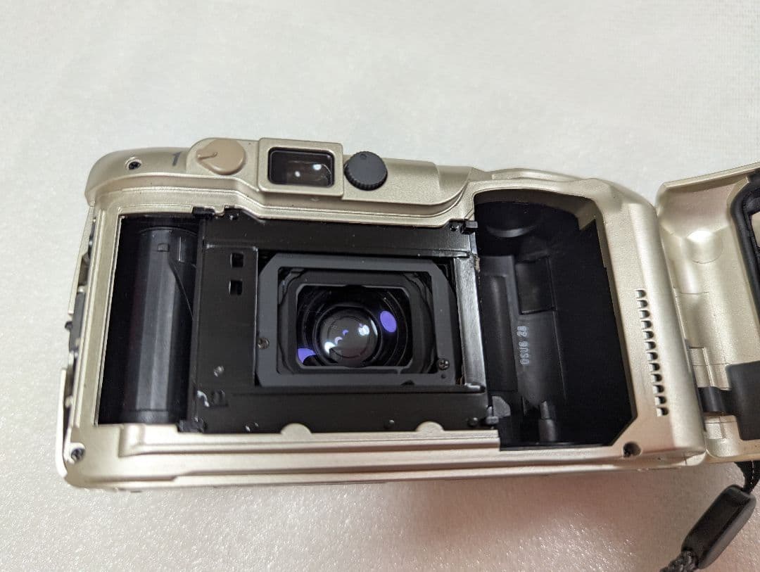 【美品】OLYMPUS μ[mju:]-II 115 VF フィルムカメラ