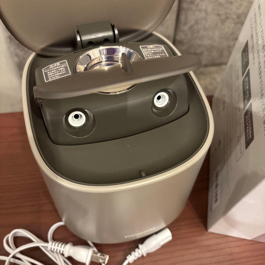 パナソニック　スチーマー　ナノケア　EH-SA70-H