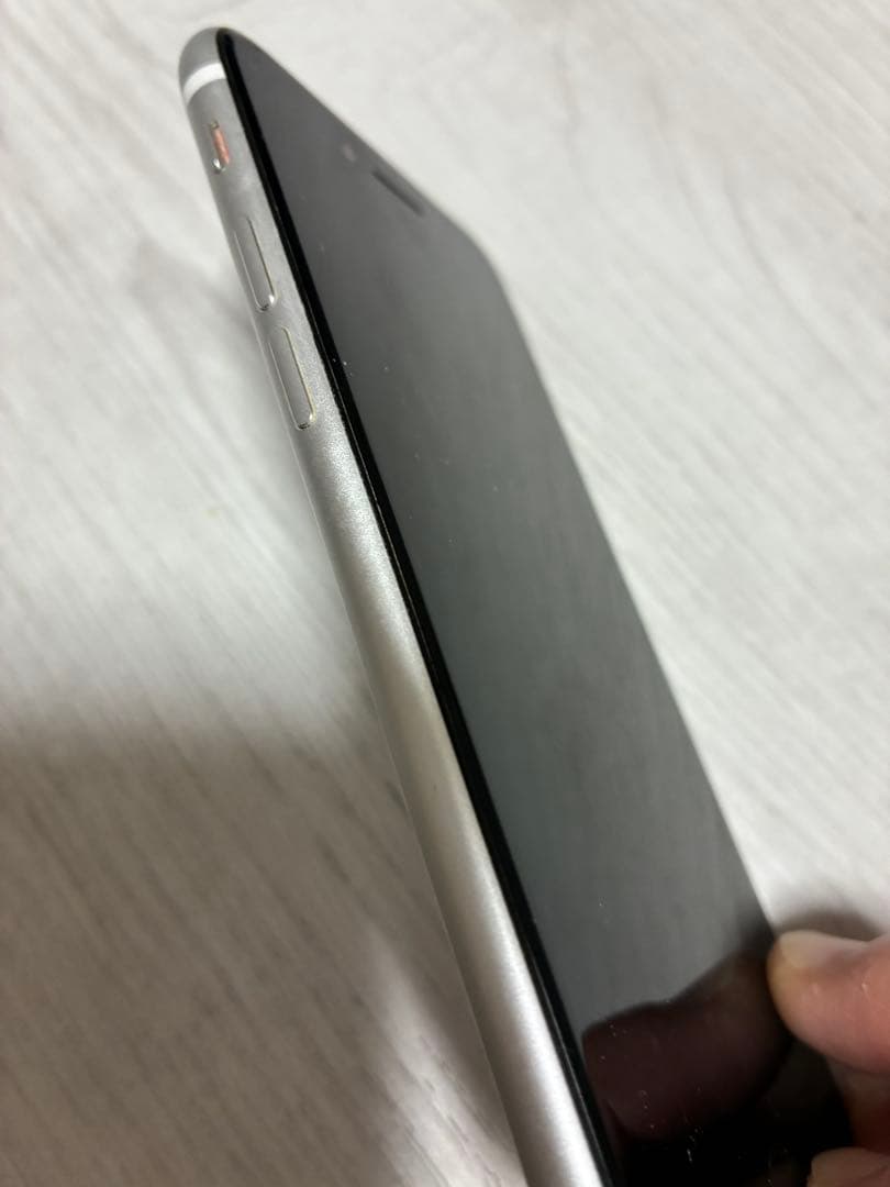 Apple iPhone SE 第2世代(SE2)ホワイト 中古