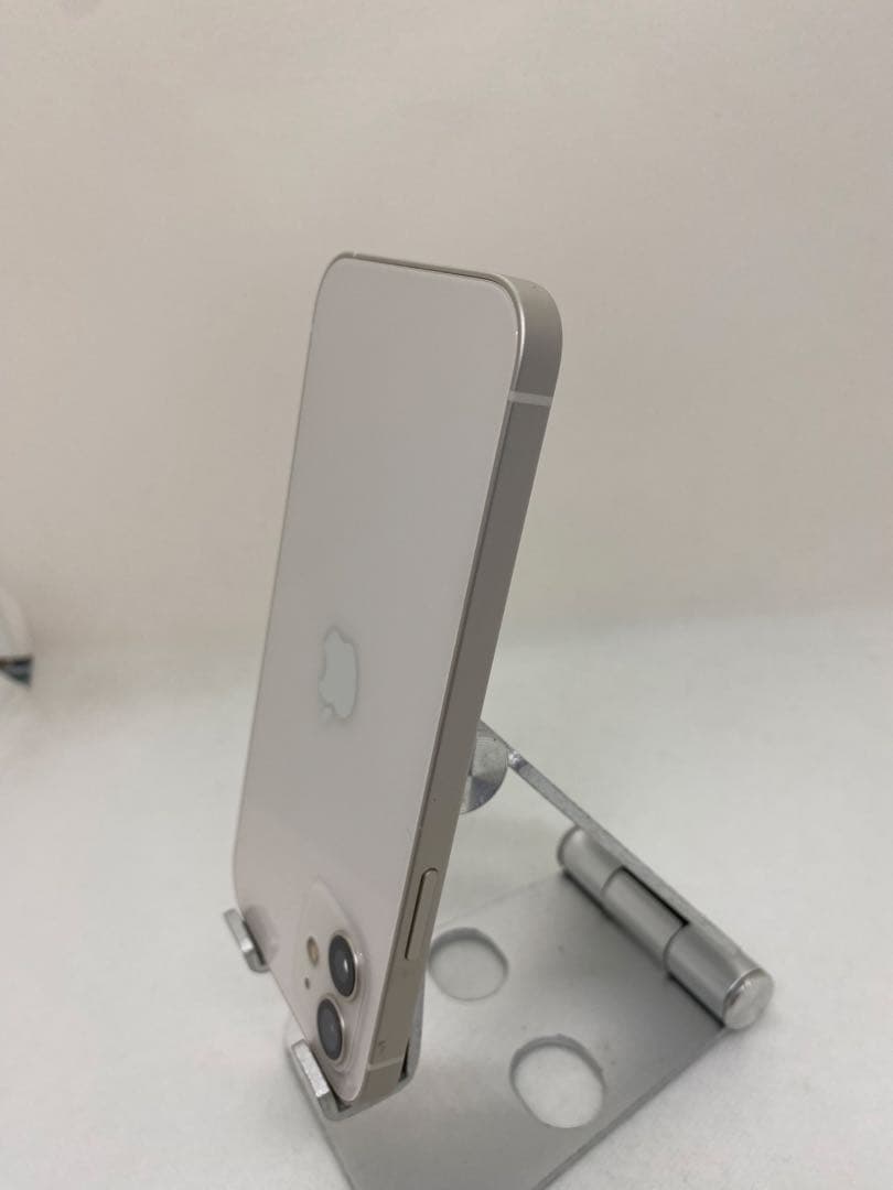 iPhone 12 128GB SIMフリー　67326