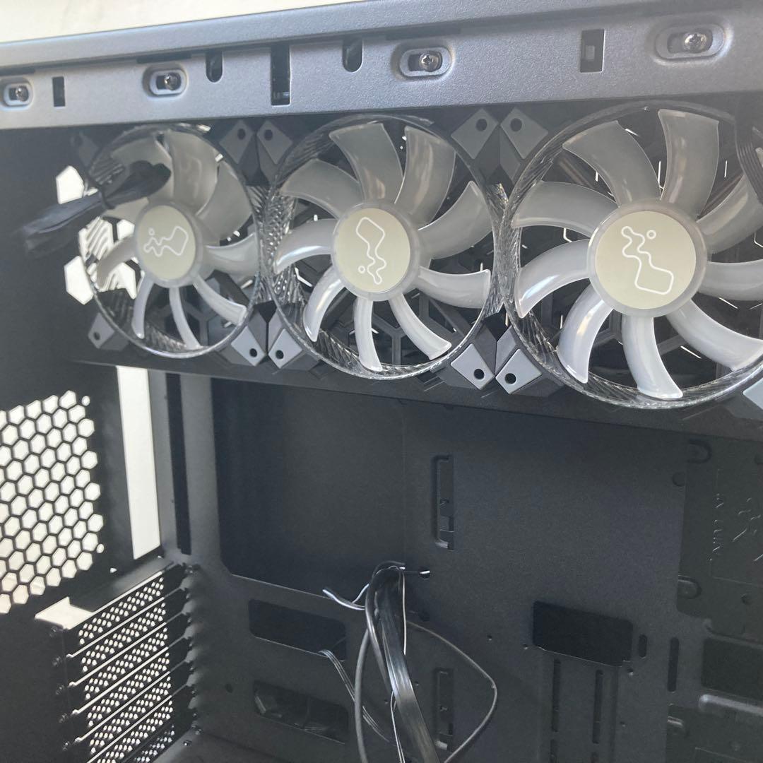 In Win PCケース 303C Black