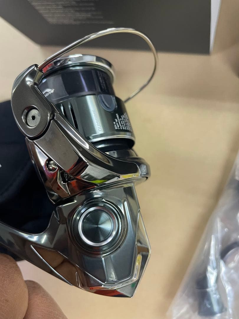 未使用22 ステラ2000SHG シマノ　STELLA