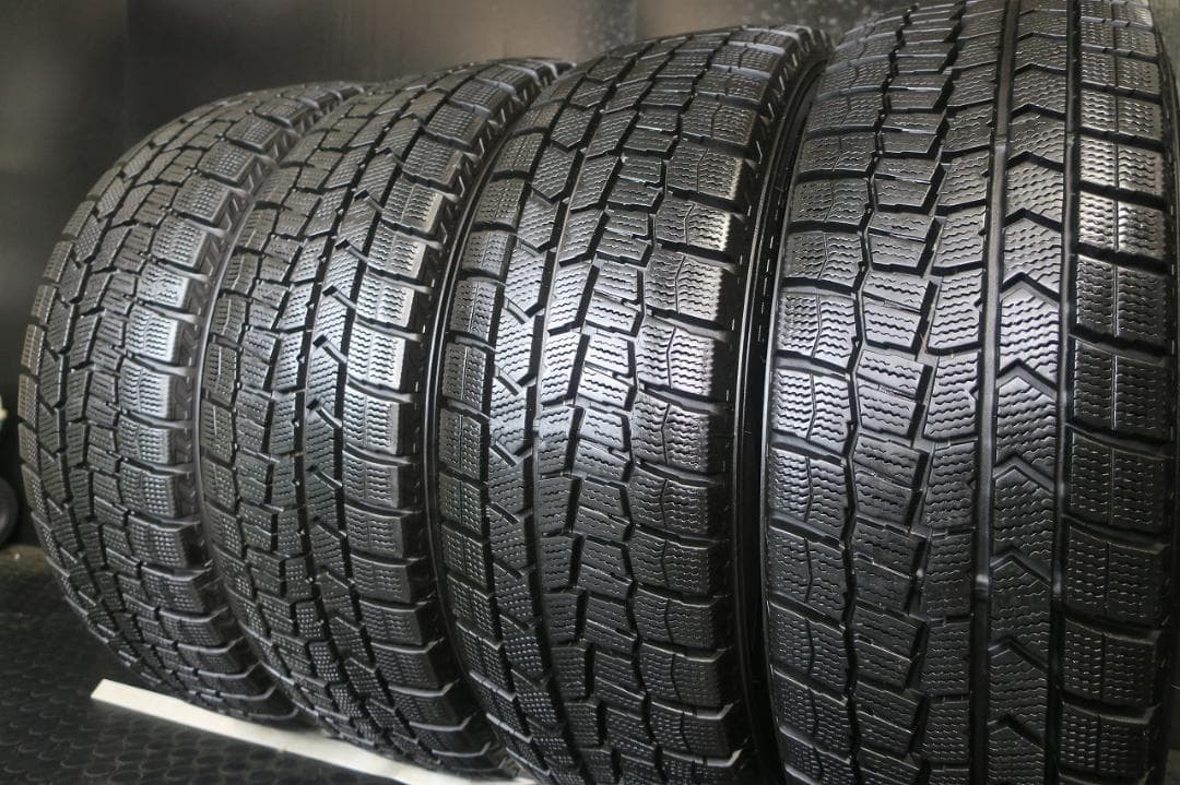 美品 トヨタ純正 170系シエンタ 極上山 国産スタッドレス 185/60R15