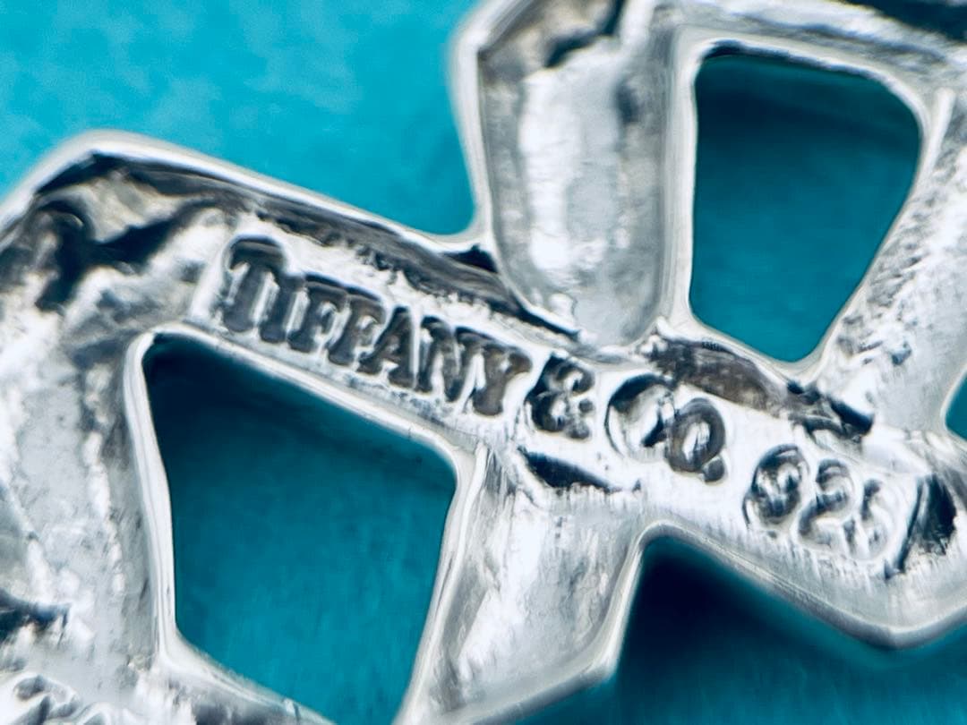 f010 希少　ティファニー　トリプル　キス　xxx ブローチ　シルバー　925