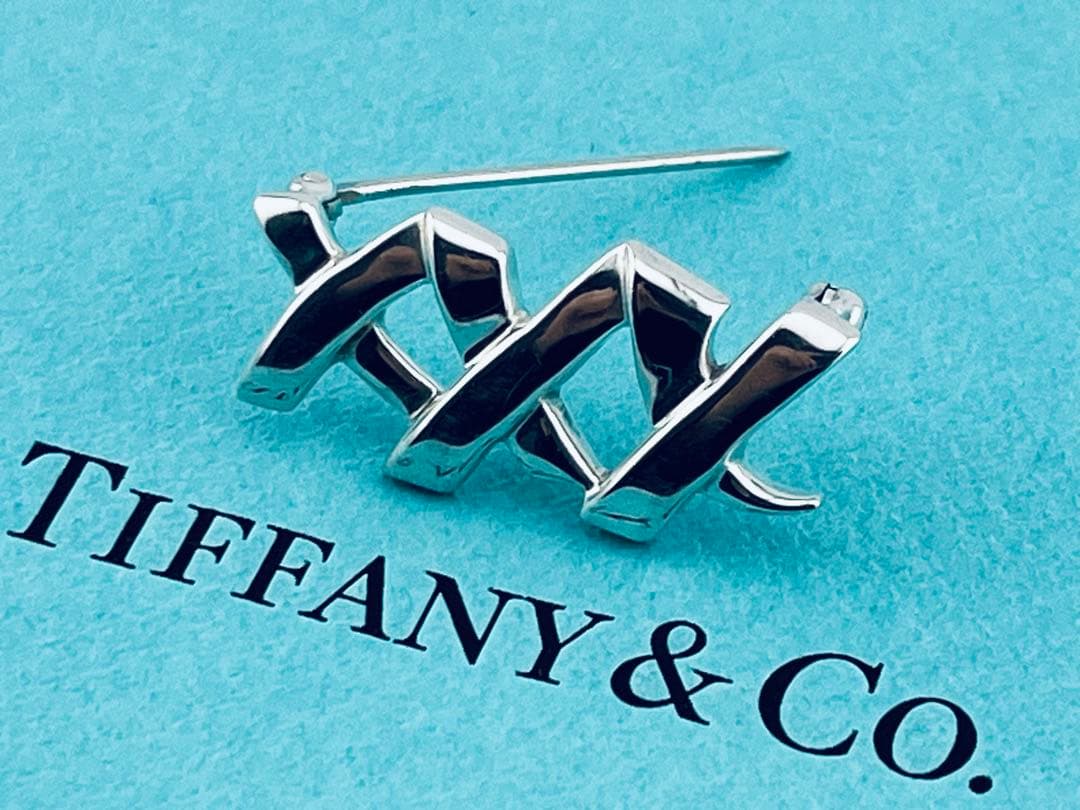 f010 希少　ティファニー　トリプル　キス　xxx ブローチ　シルバー　925