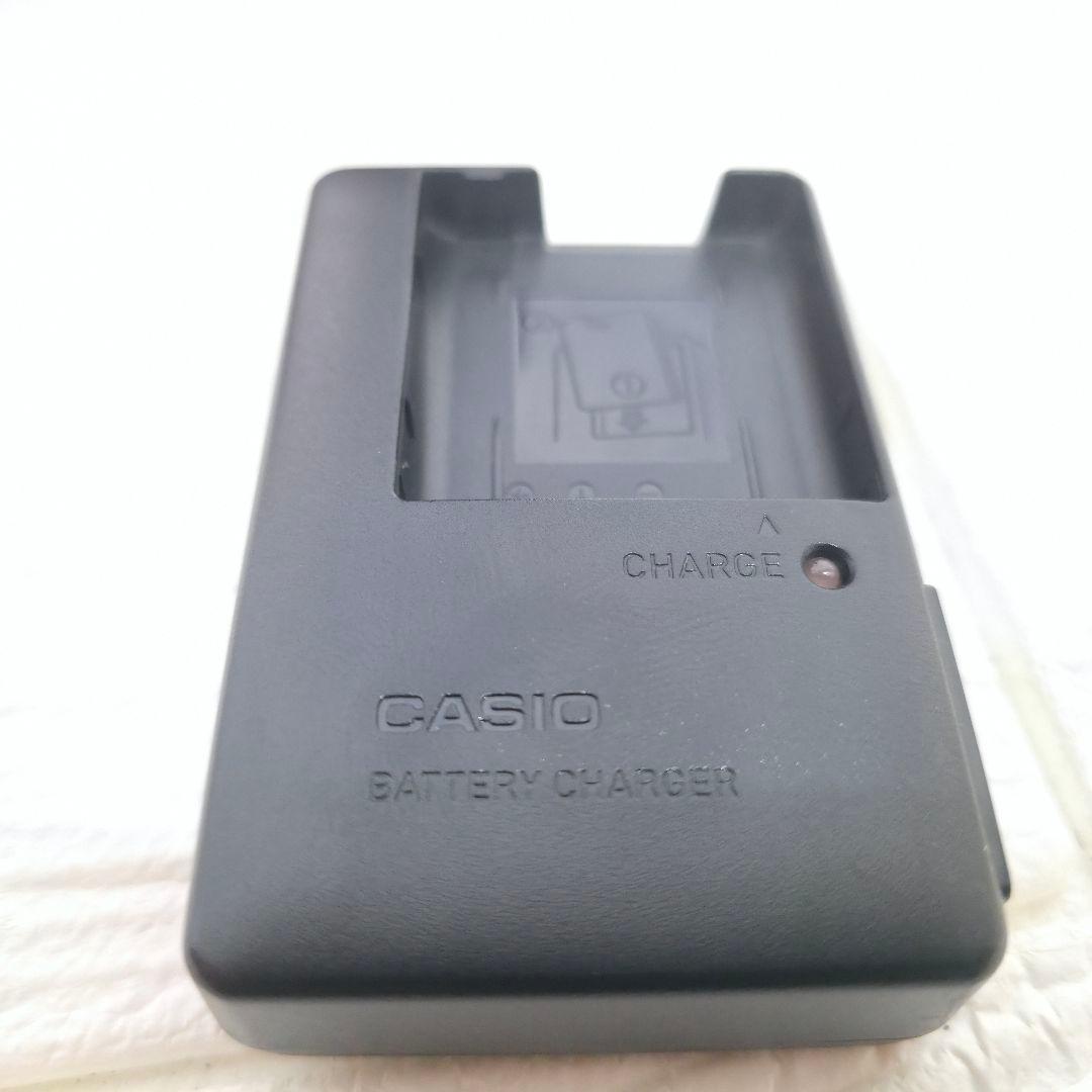 【449】CASIO　EXILIM　EX-Z2000 デジタルカメラ　シルバー