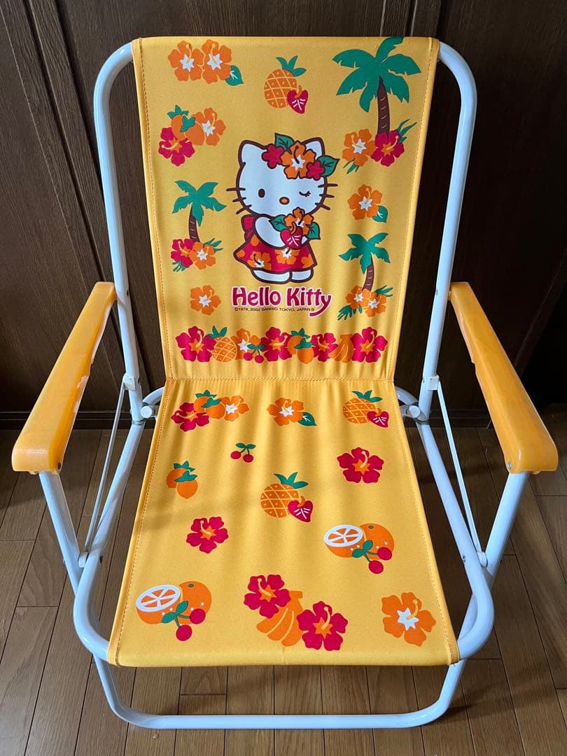 美品　激レア　ハローキティ アウトドアチェア　折り畳み椅子　2002