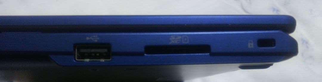 定価10万 ほぼ未使用 office使用可能？初期化済富士通FMVM75D2L