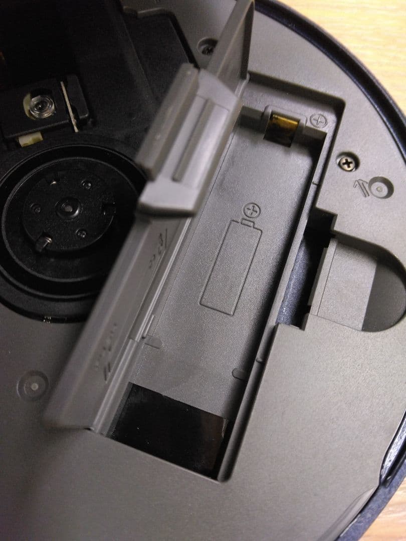 ◇◇SONY ソニー CDウォークマン D-NE20 2005年製 動作品◇◇