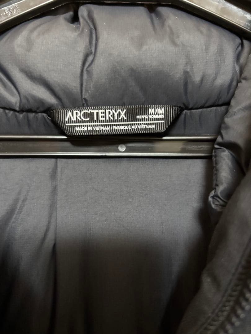 アークテリクス Therme Insulated Jacket