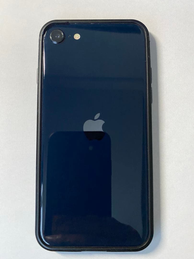 Apple iPhone SE 第3世代64GB 黒