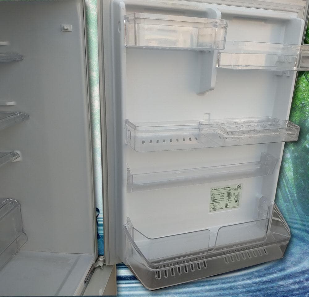 (配送/設置込み) AQUA☆4ドア冷蔵冷凍庫☆355L☆AQR-SD36B☆