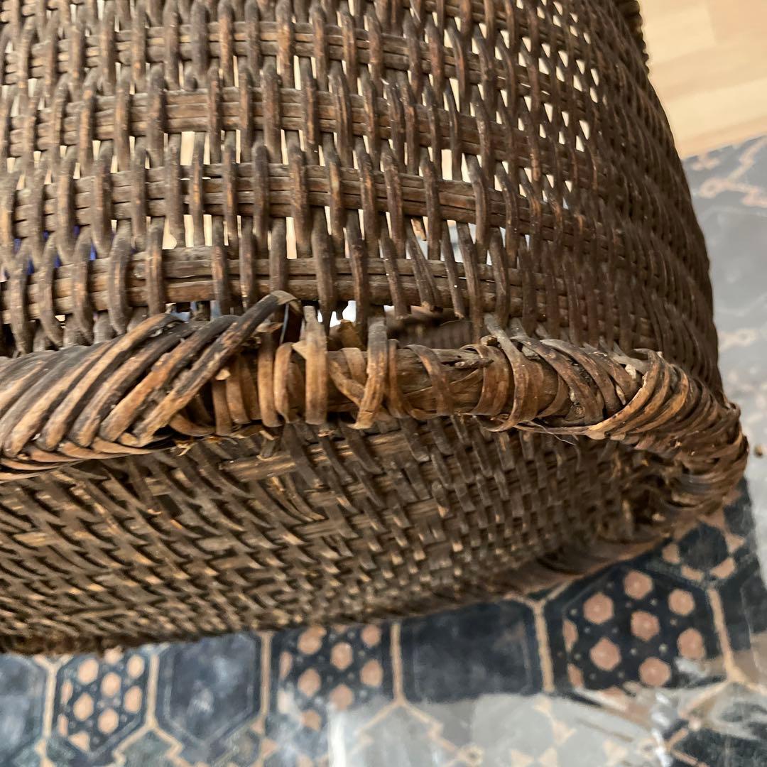 竹かご、、古い物