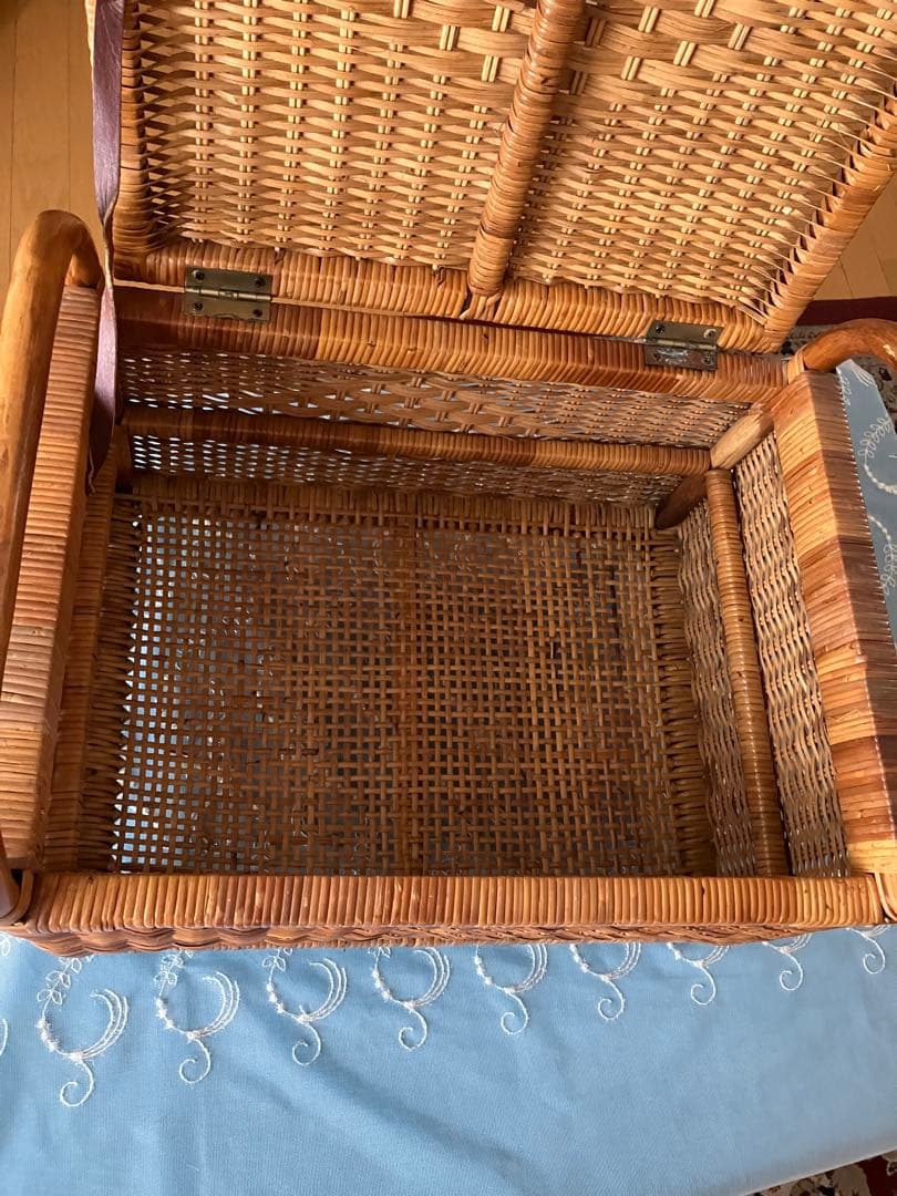 ヴィンテージ❤️ラタン　蓋付きバスケット　昭和　レトロ