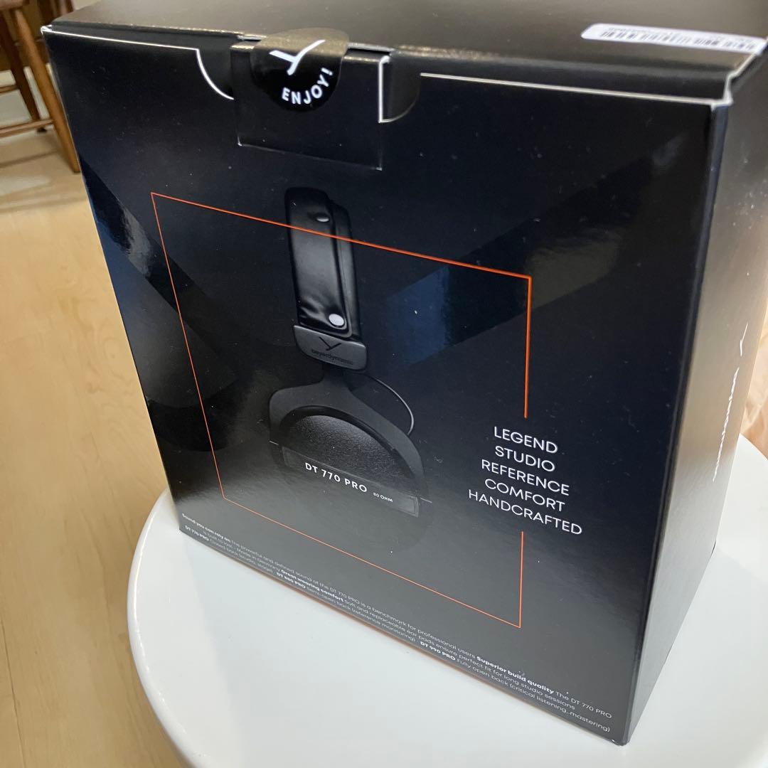 beyerdynamic DT770 PRO 80Ω BLACK EDITION