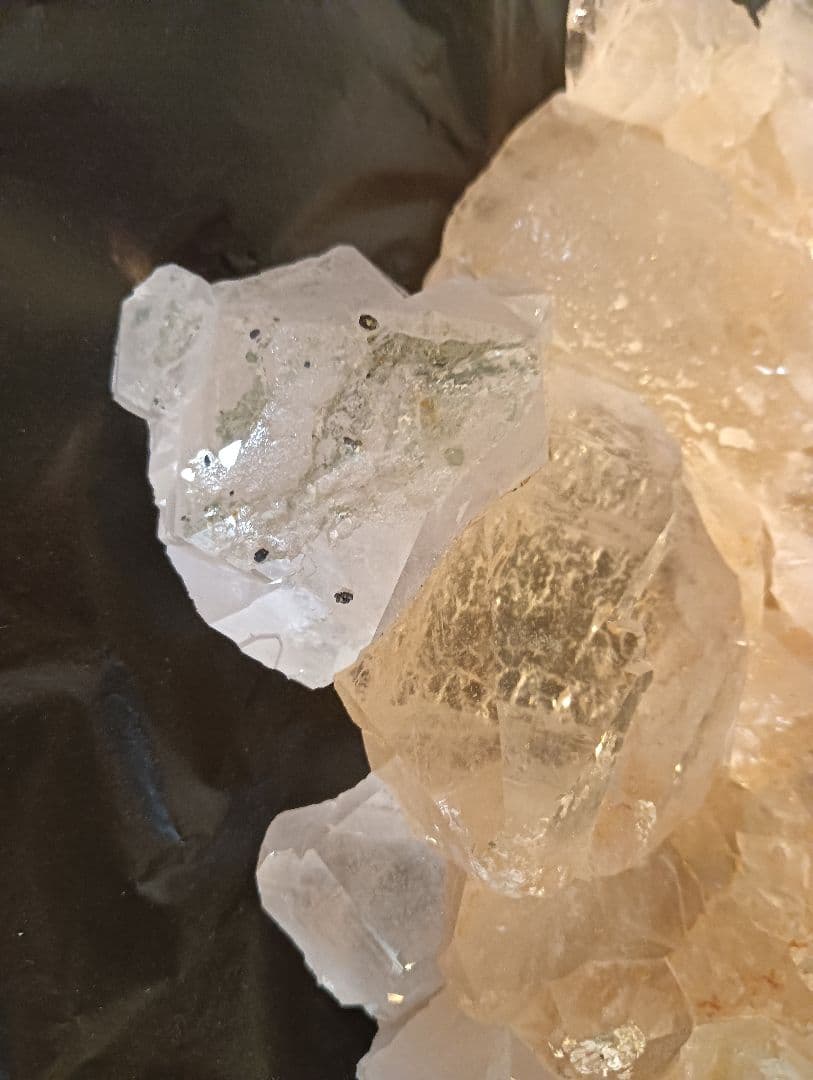 希少石　ビッグサイズ　インド　マニハール　水晶　クラスター　クローライト ルチル