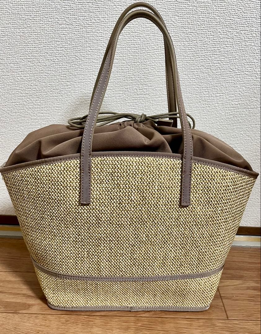 トッカ　TOCCA ＴＩＥＤ　ＲＩＢＢＯＮ　ＢＡＳＫＥＴ　かごバッグ