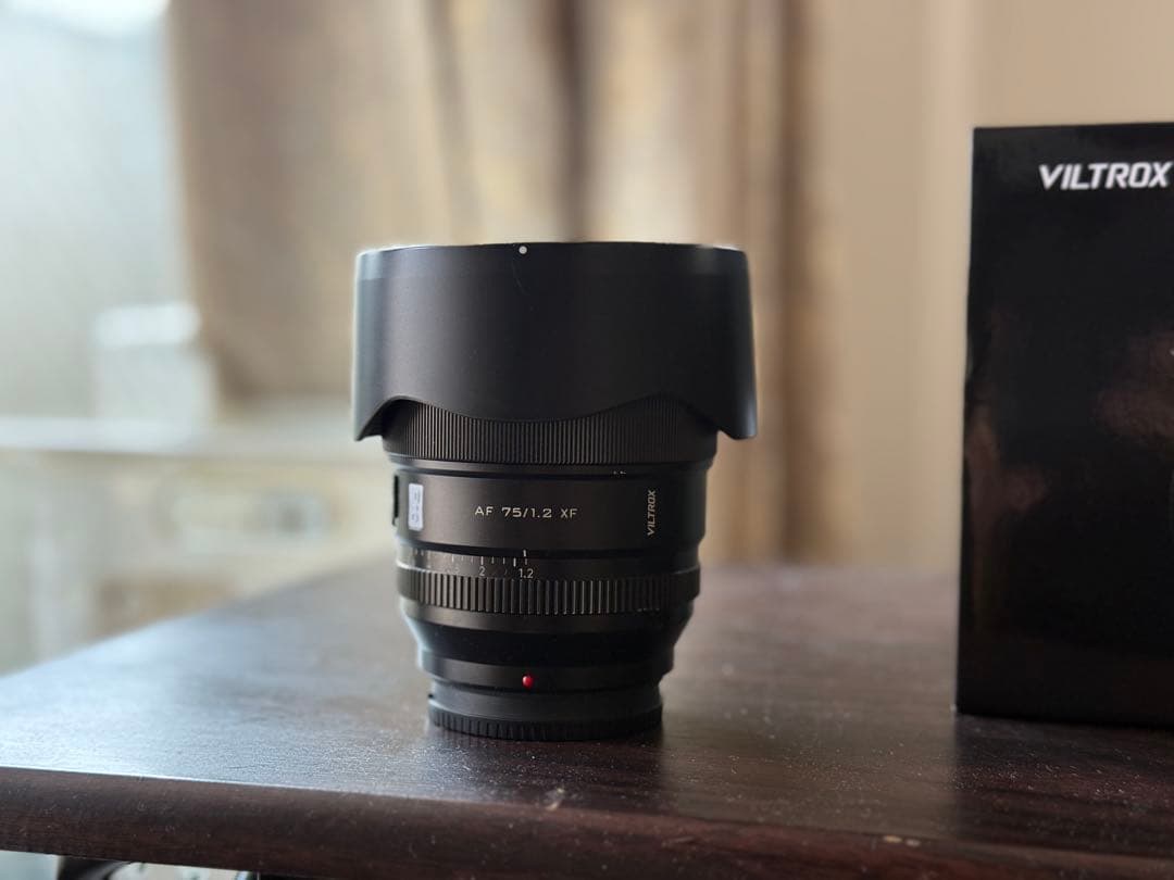 VILTROX AF 75mm F1.2 Pro XF レンズ