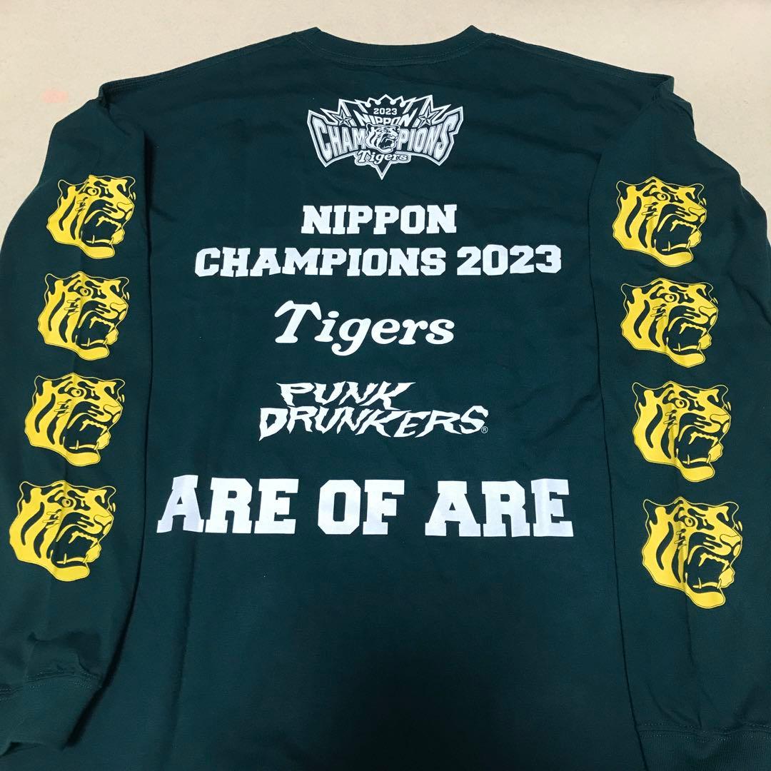 阪神タイガース XL パンクドランカーズ 未使用 Tシャツ 緑 ロンt 優勝