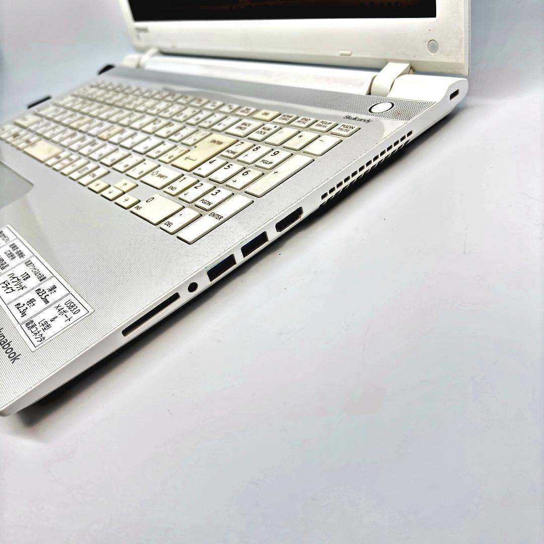 ノートパソコン Corei7 SSD office Windows11 A14