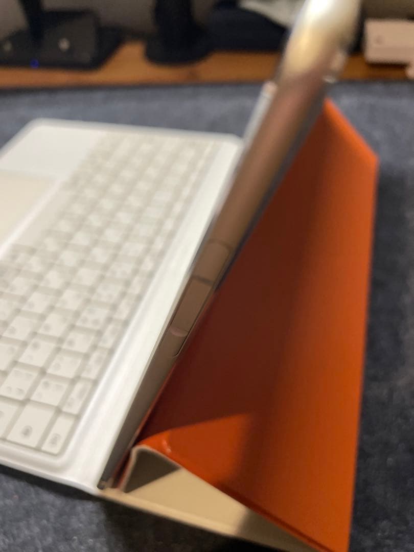 Huawei MateBook M5 8GBモデル（タッチ不可）