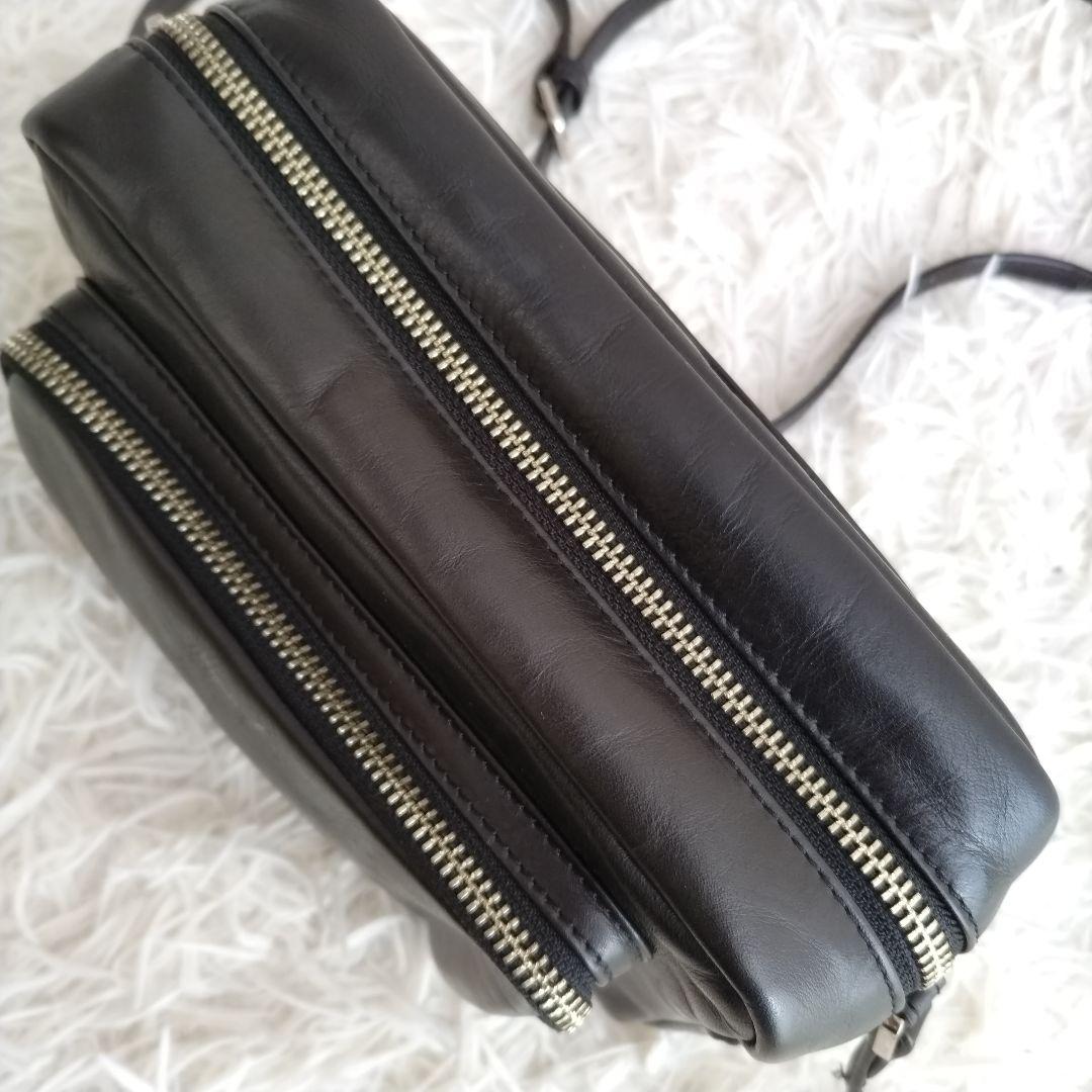 アニエスベー カメラバッグ アンジェル ショルダーバッグ 本革　 ワンポイント