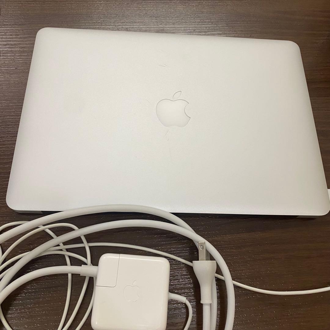 MacBook Air本体　13インチ 日本語配列　付属品あり　箱付き　動作良好