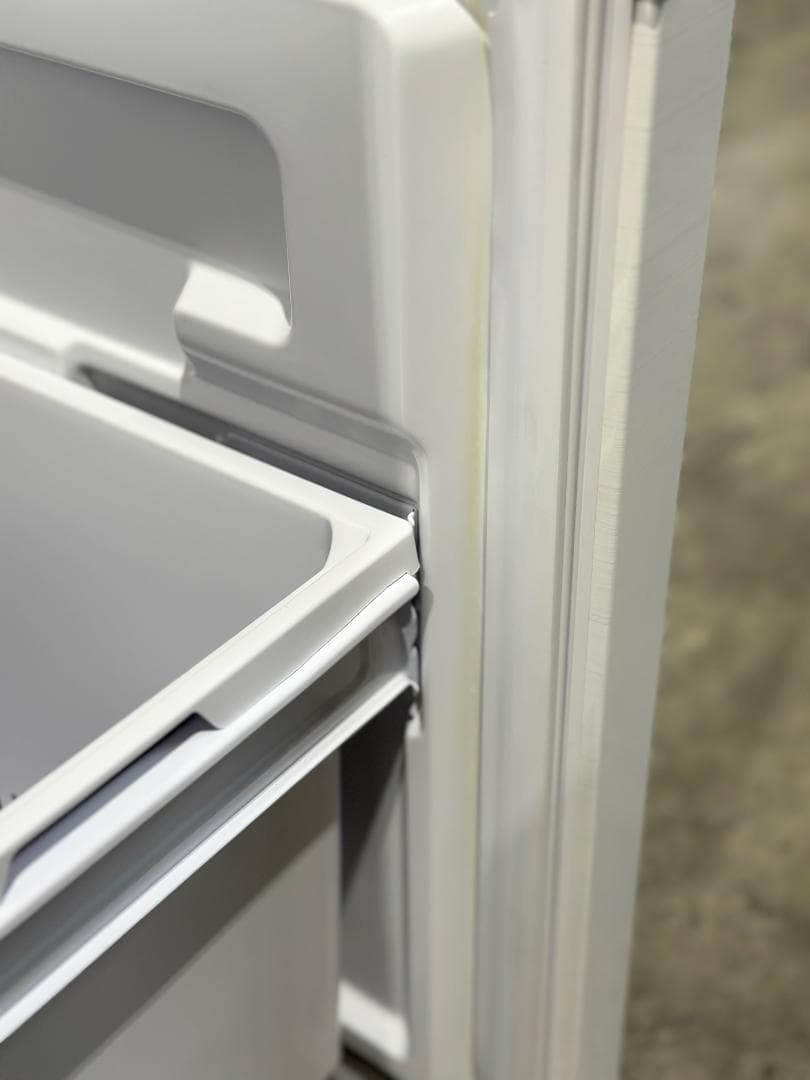 シャープ 2ドア冷蔵庫 152L SJ-D15G-W どっちもドア 2021年製